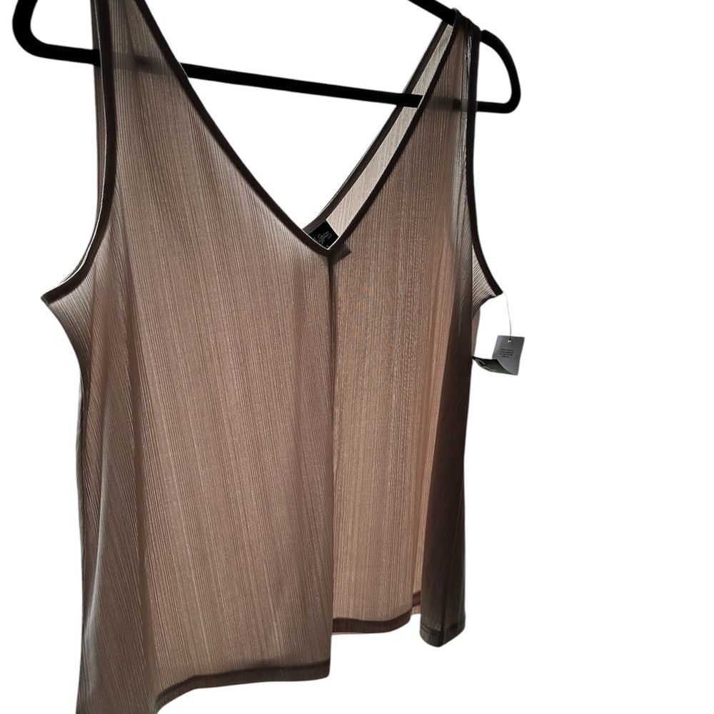 NWT City Streets Women's Shimmer Gold Tank Top Size L